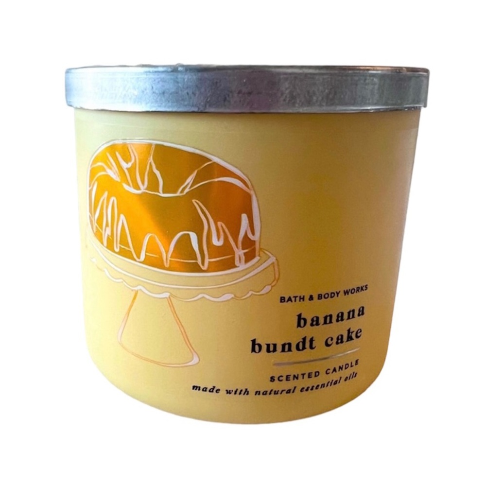 💛 Bath & and Body Works BBW Banana Bundt Cake Candle NEW NWT